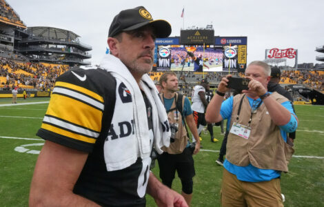Steelers head to Cleveland for matchup of 2-1 teams in Aaron Rodgers' final Thursday night game